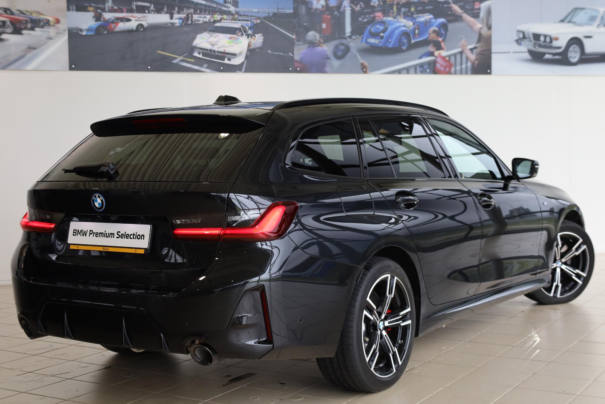 BMW 3 Serie Touring 330e - Afbeelding 2