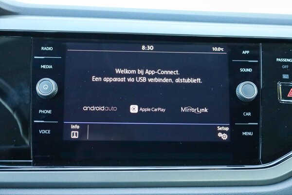 Apple Carplay/Android Auto