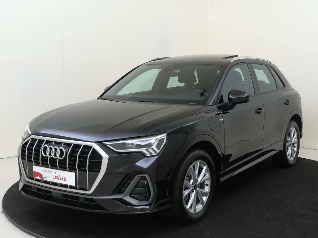 Audi Q3 45 TFSI e S edition