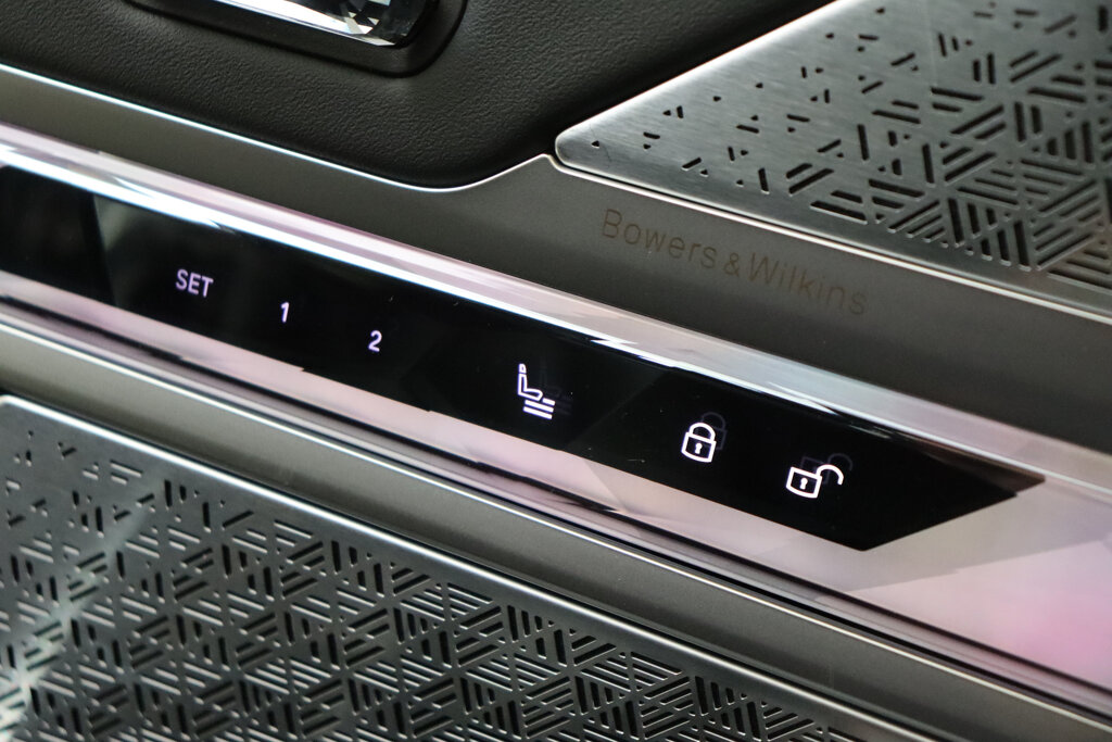 BMW i7 45