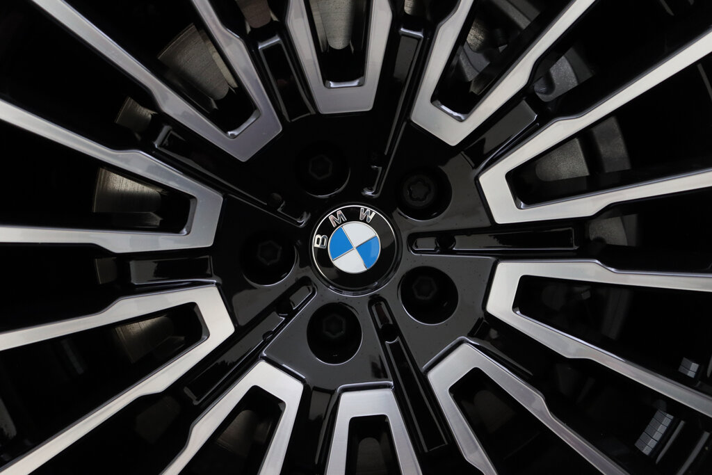 BMW i7 59