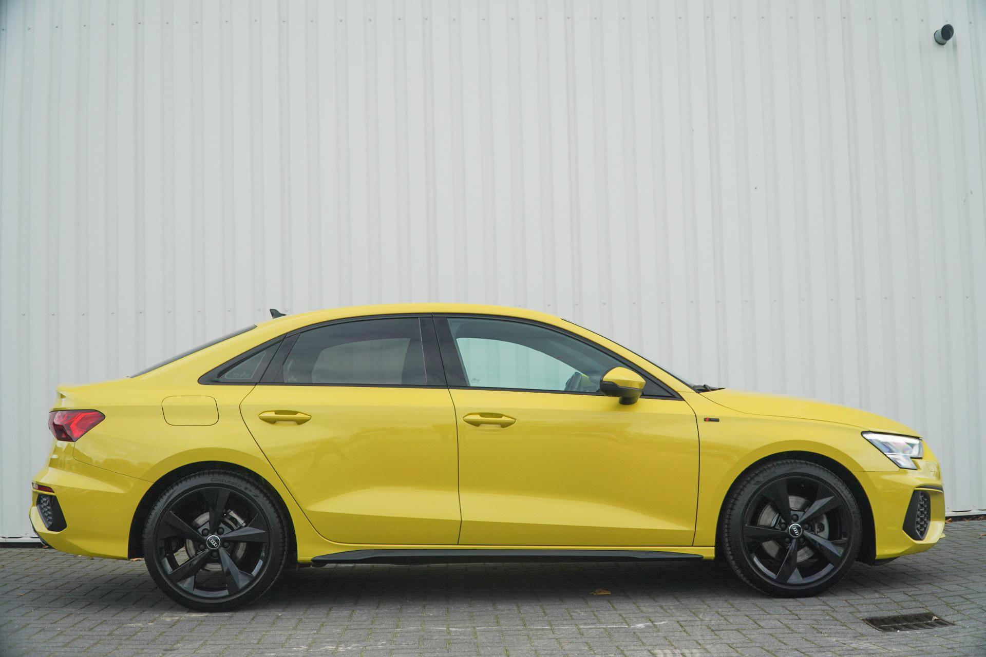 Audi A3 Limousine 30 TFSI 110pk S-tronic S Edition - Afbeelding 3