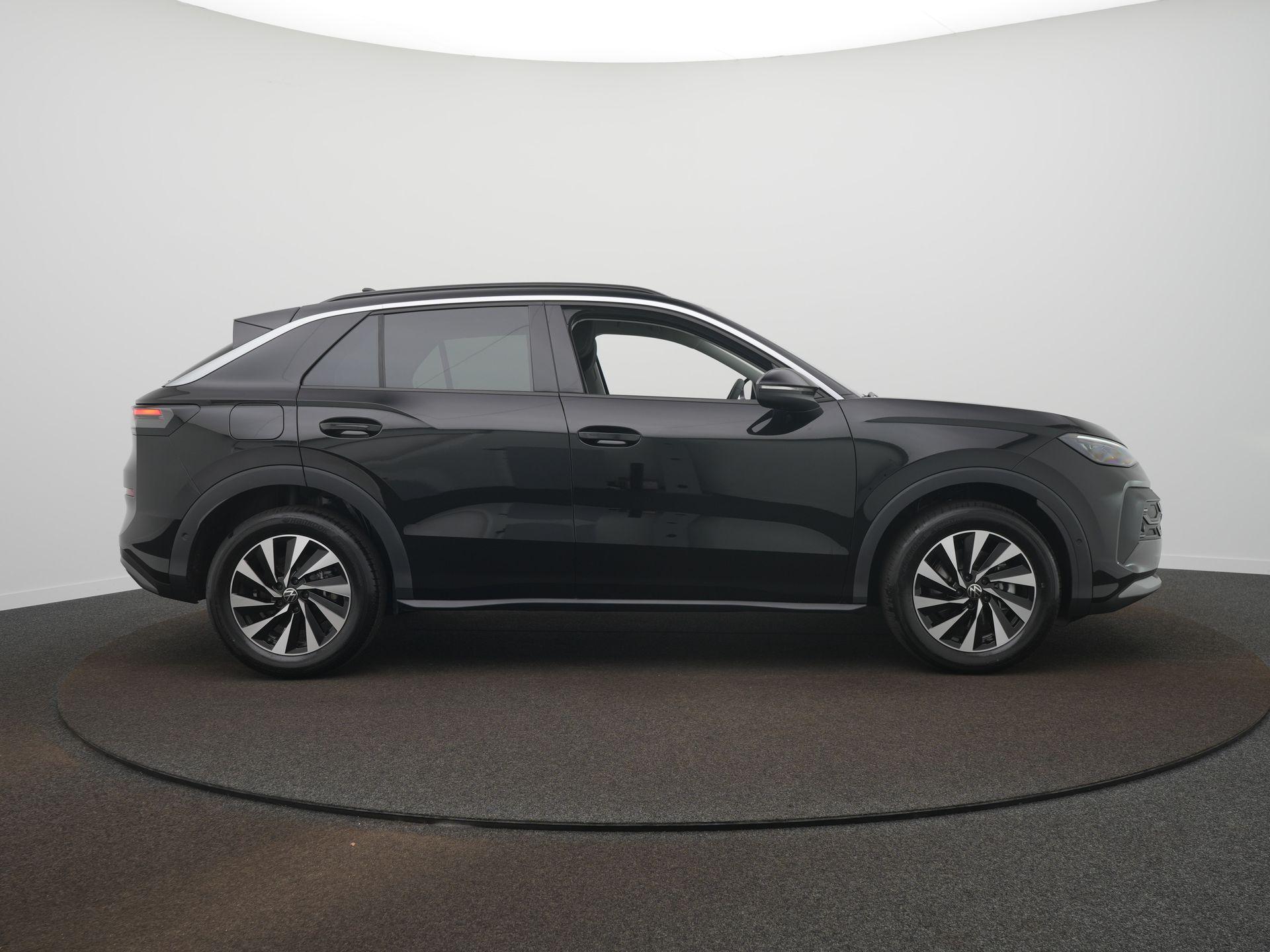 Volkswagen T-Roc Life First Edition 1.5 eTSI 85 kW / 116 PK SUV 7 v - Afbeelding 4