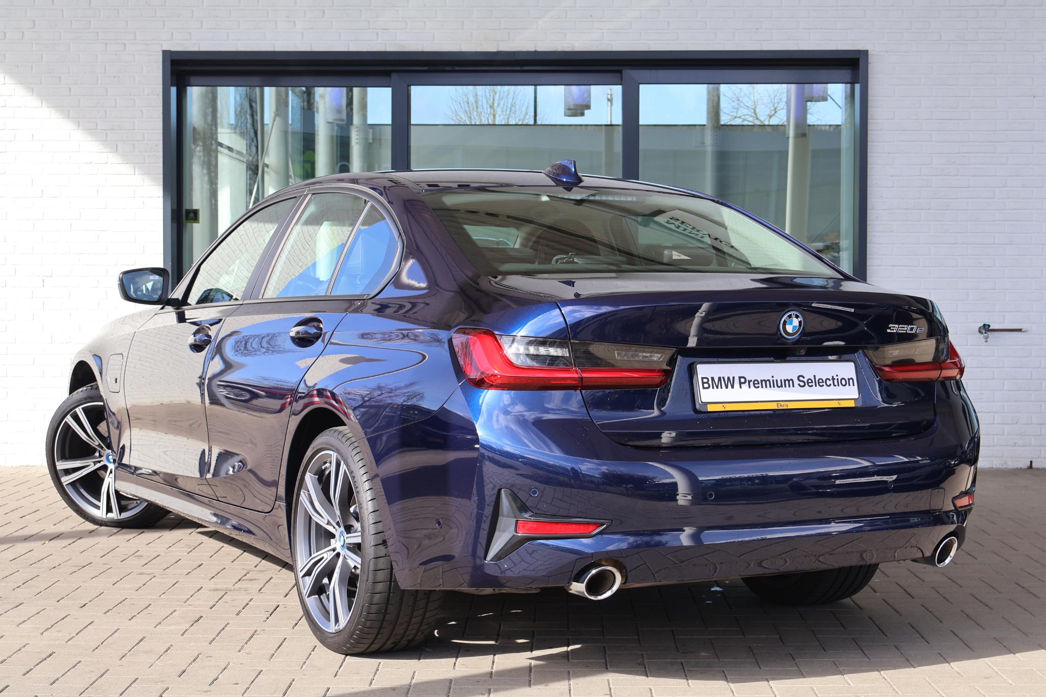 BMW 3 Serie Sedan 320e - Afbeelding 2