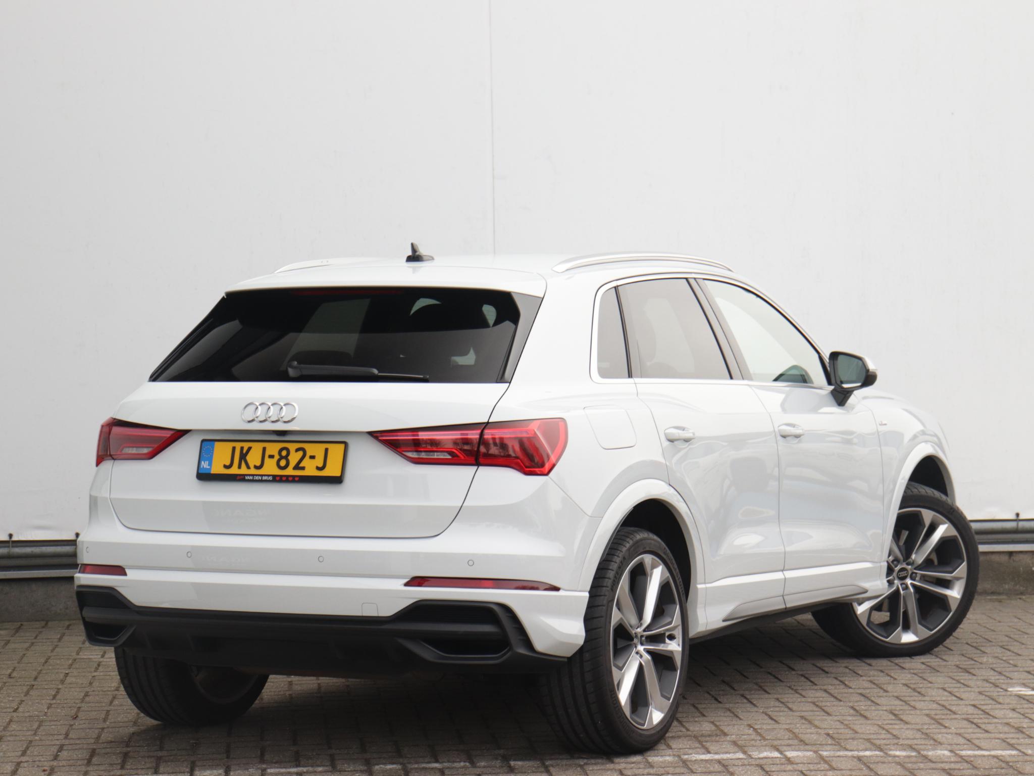 Audi Q3 45 TFSI e S edition - Afbeelding 4