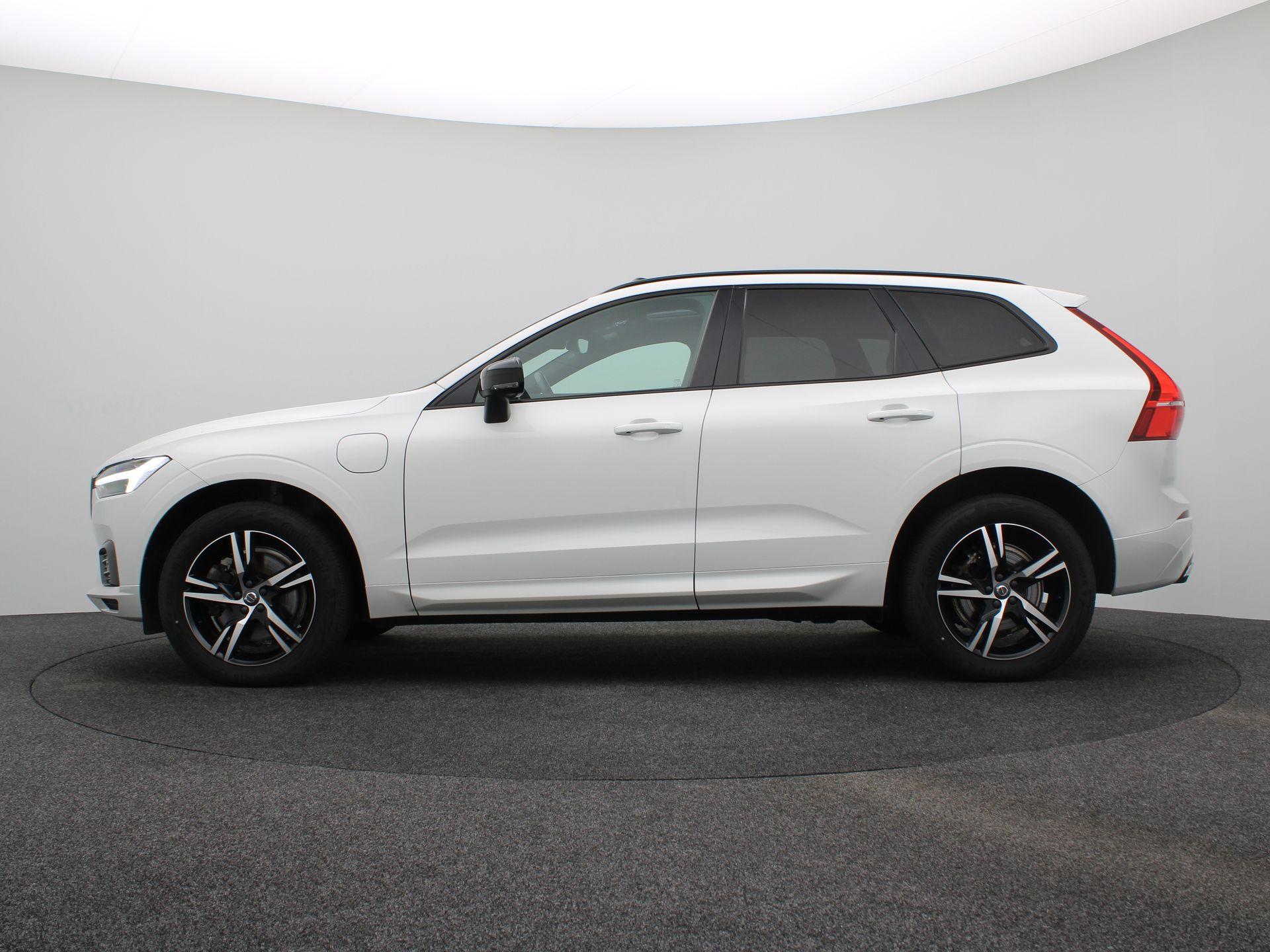 Volvo XC60 2.0 Recharge T8 AWD R-Design - Afbeelding 3