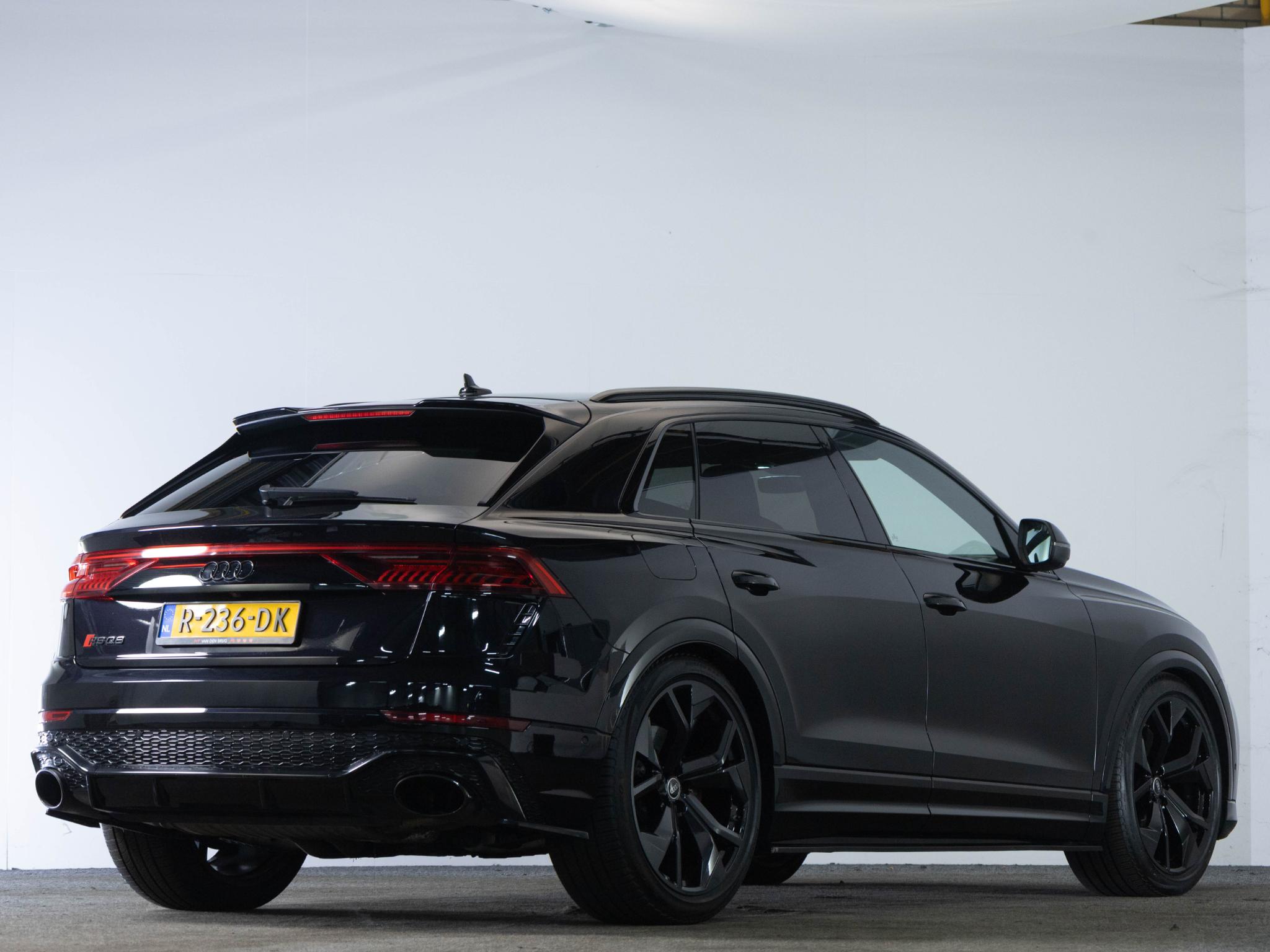 Audi RSQ8 4.0 TFSI 600 PK QUATTRO - Afbeelding 2