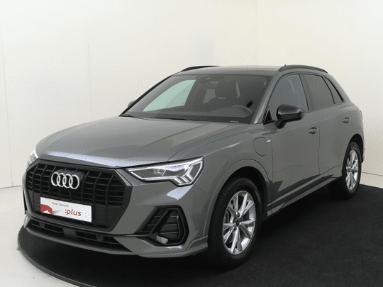 Audi Q3 45 TFSI e S edition