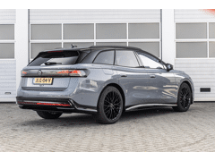 Volkswagen ID.7 Tourer 286pk Limited Edition 77 kWh - Afbeelding 2