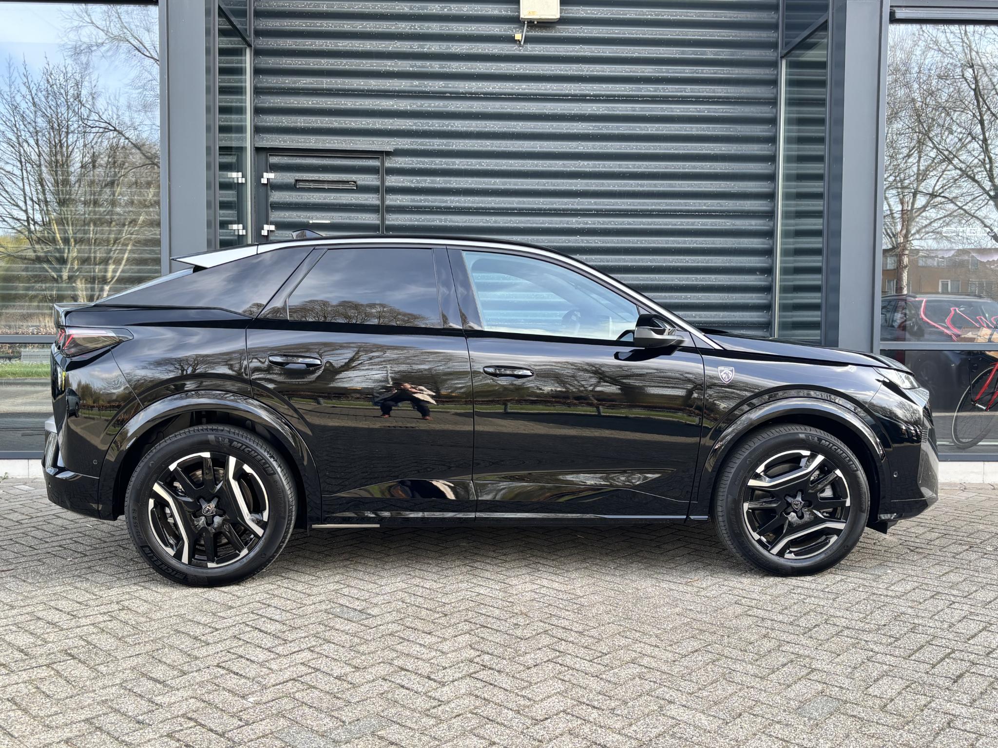 Peugeot e-3008 GT Avantage 210 73 kWh - Afbeelding 4