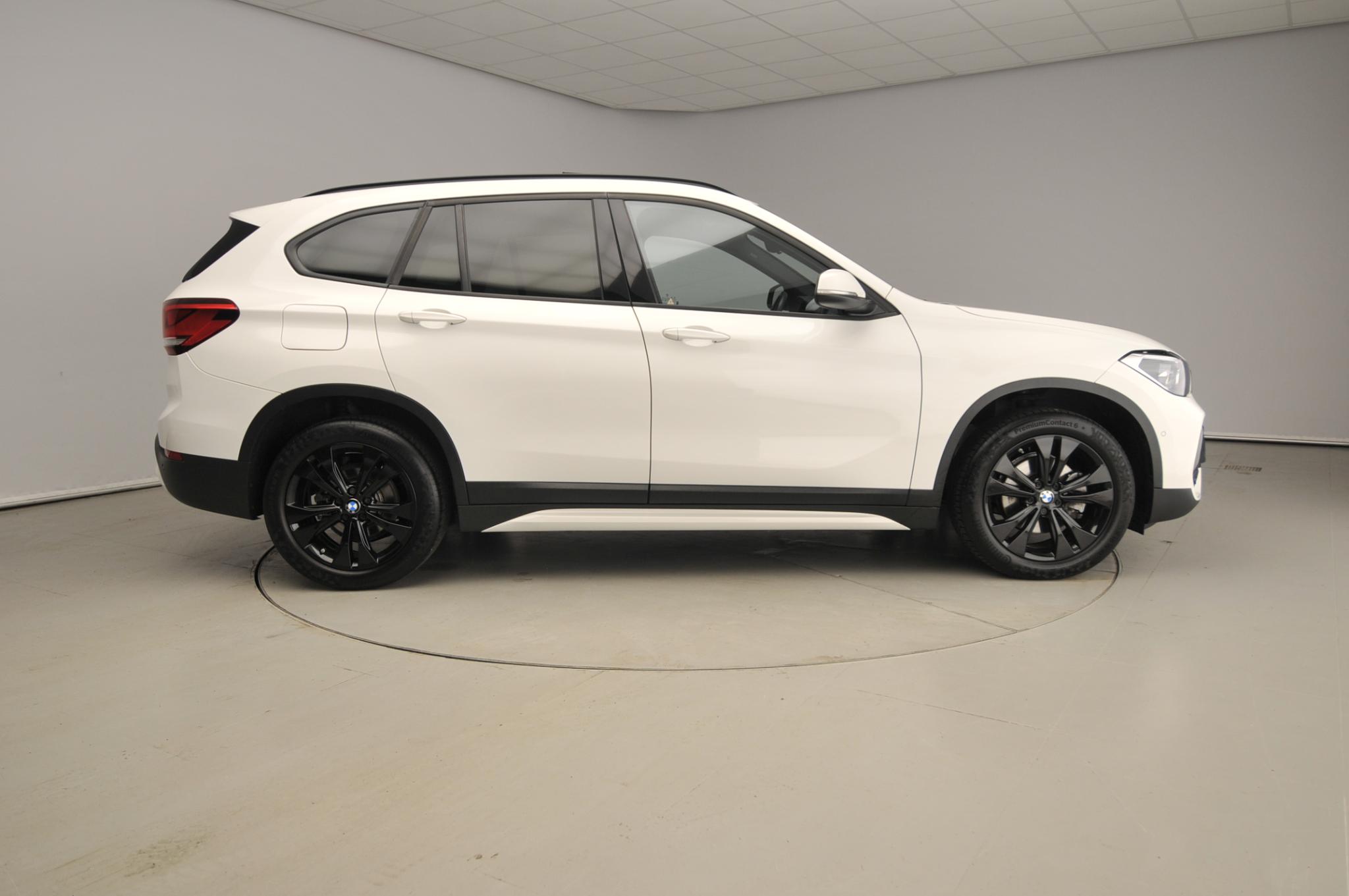 BMW X1 sDrive18i - Afbeelding 4