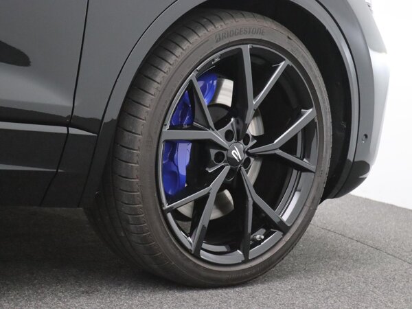 Velgen 'Estoril', 22 inch lichtmetaal in zwart Velgen 'Estoril', 22 inch lichtmetaal in zwart