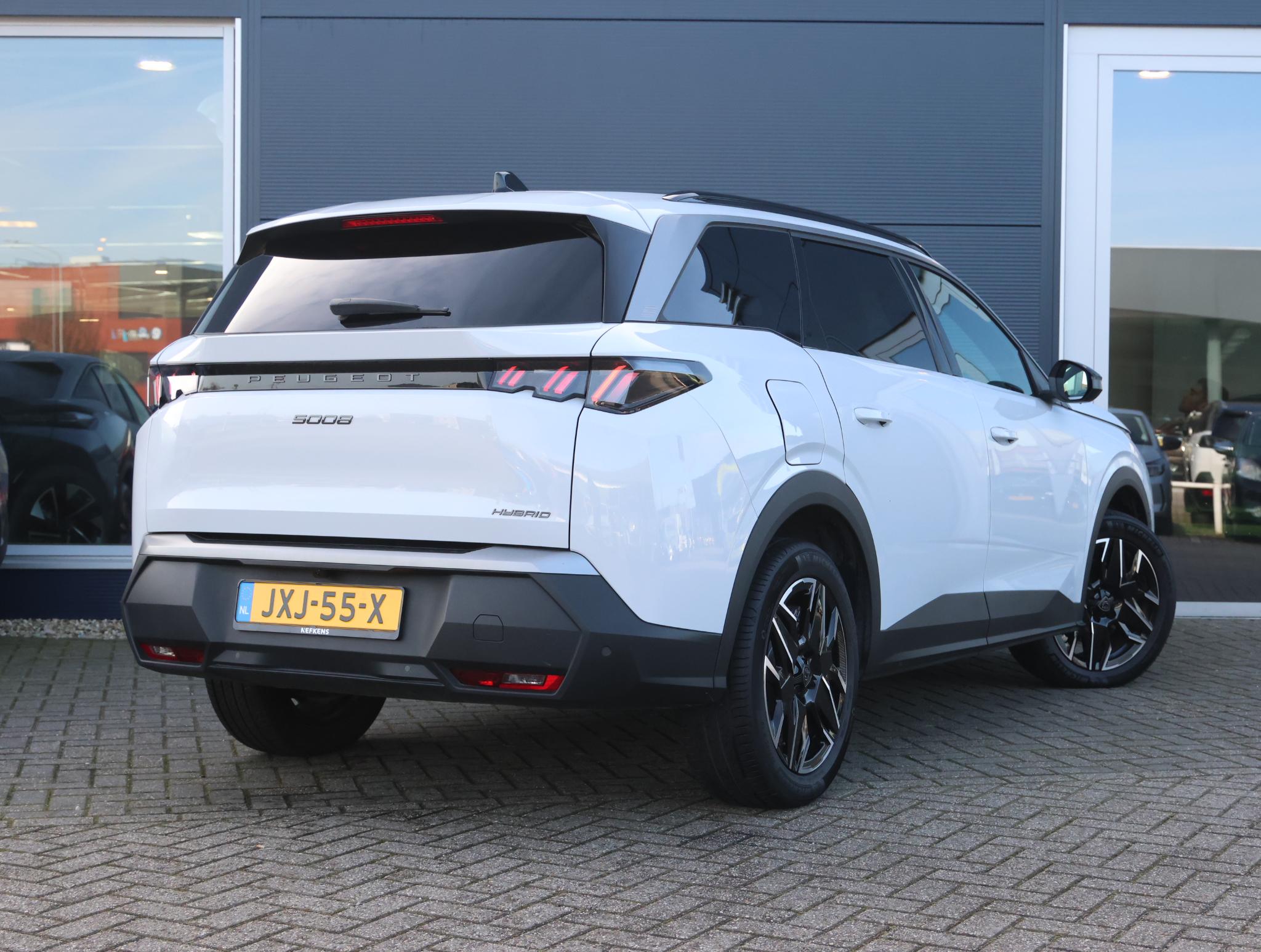 Peugeot 5008 1.2 Hybrid 145 Allure - Afbeelding 3