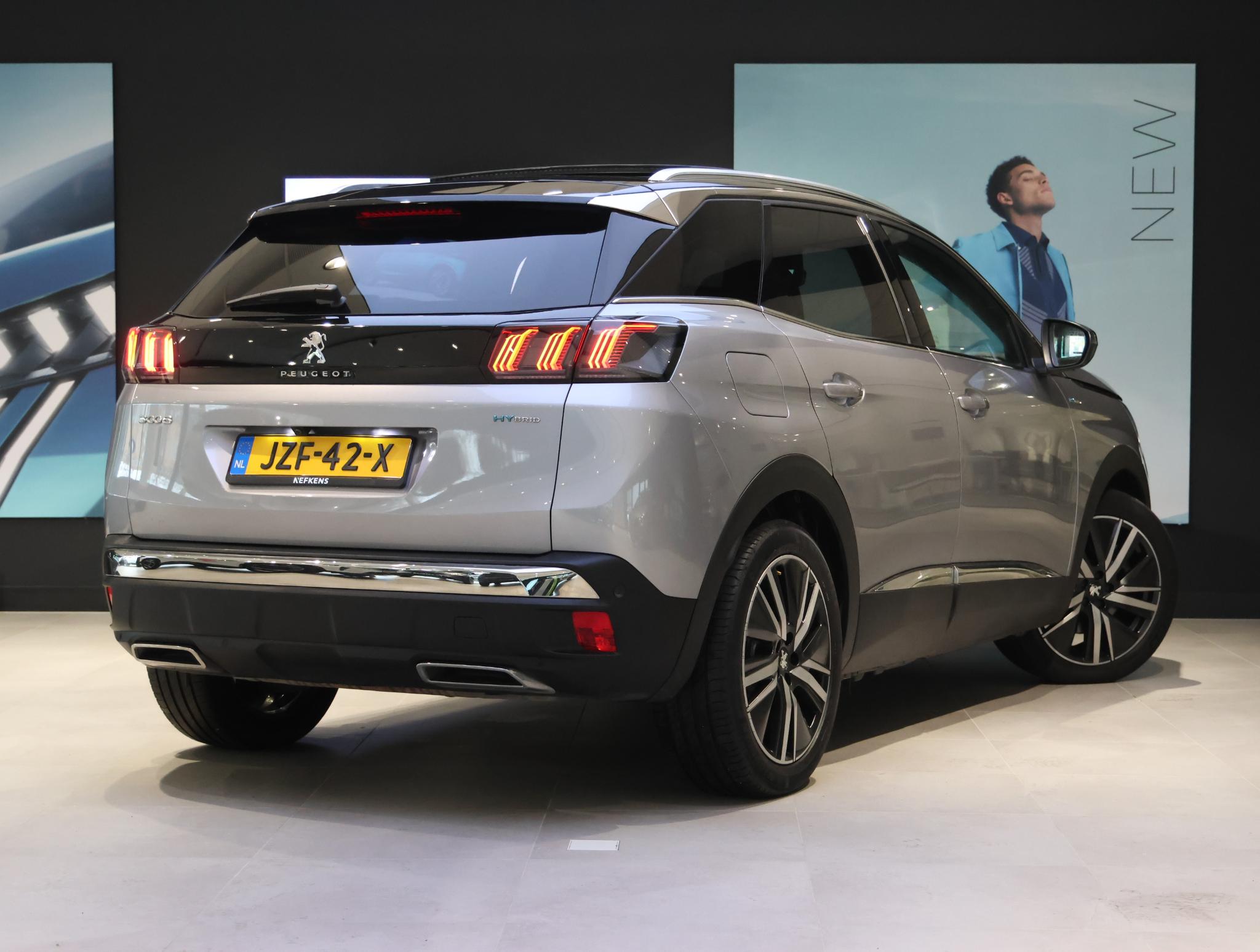 Peugeot 3008 SUV GT Plug-in Hybrid 225 pk Automaat - Afbeelding 3
