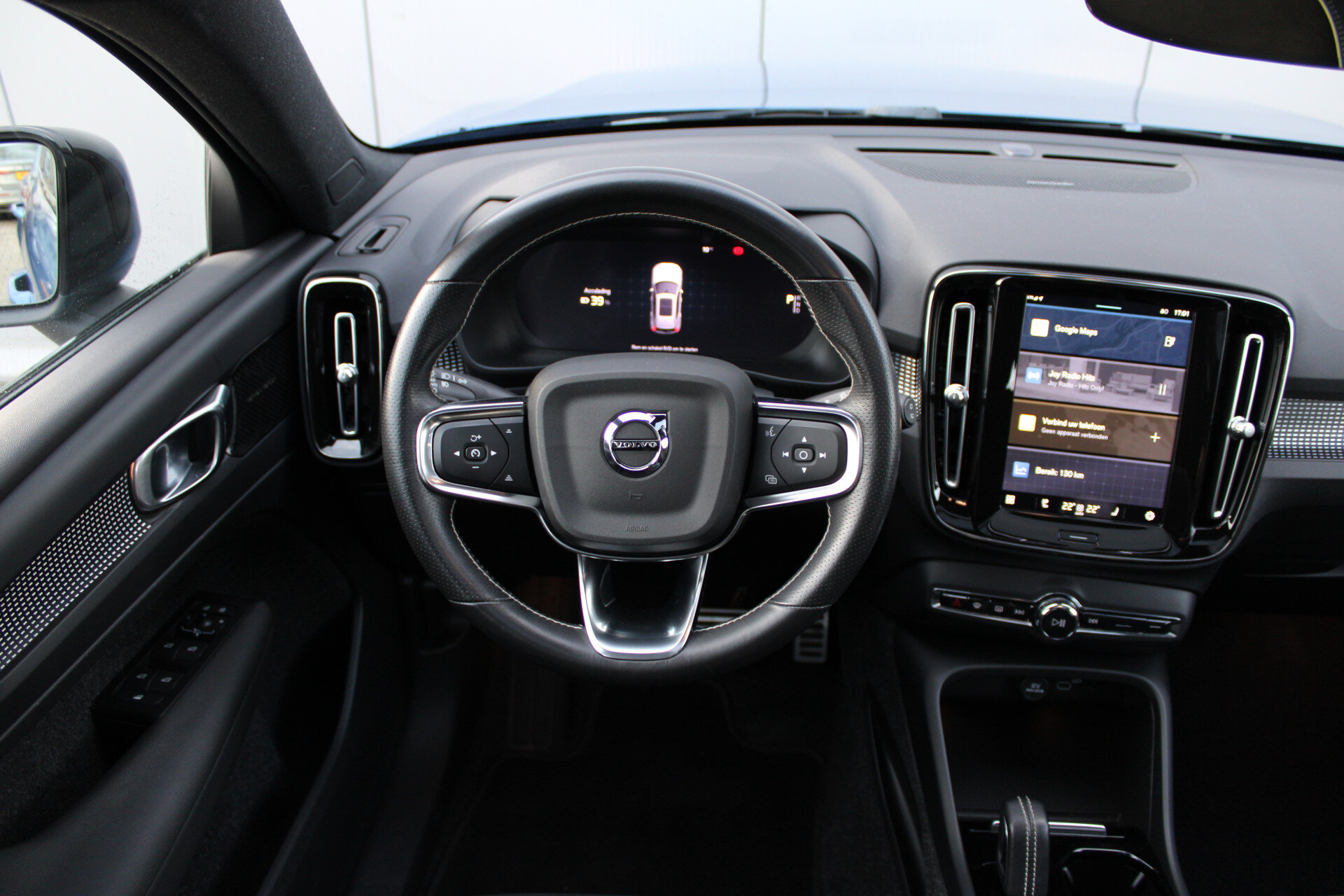 Volvo XC40 Recharge P8 AWD R-Design - Afbeelding 2