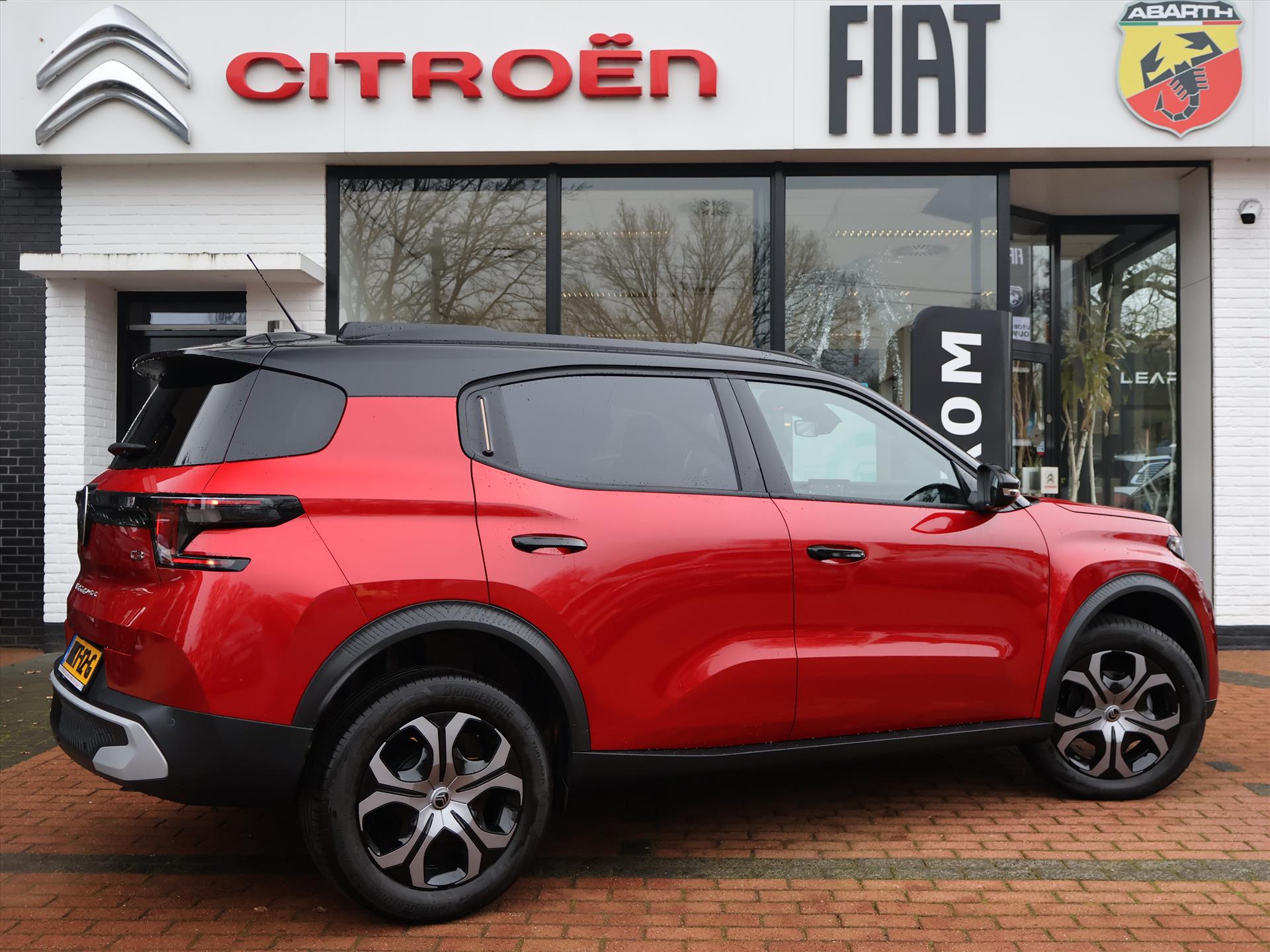 Citroën C3 Aircross 1.2 Turbo 100PK S&S H6 Plus, Rijklaarprijs | Apple Carplay/ Android Auto | Achteruitrijcamera | Parkeersensoren - Afbeelding 4