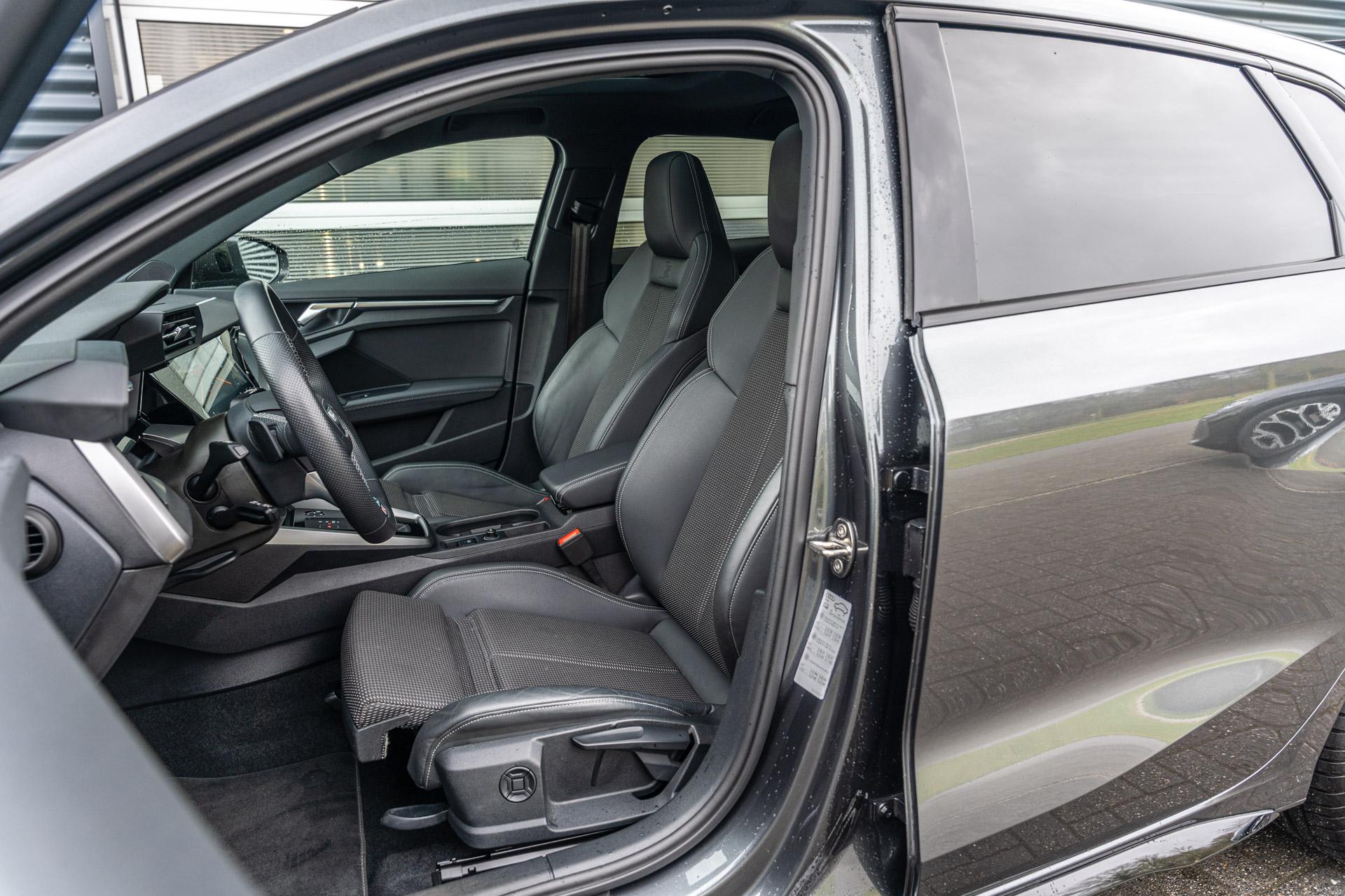 Audi A3 Sportback 45 TFSIe 245pk PHEV S Edition Competition - Afbeelding 4