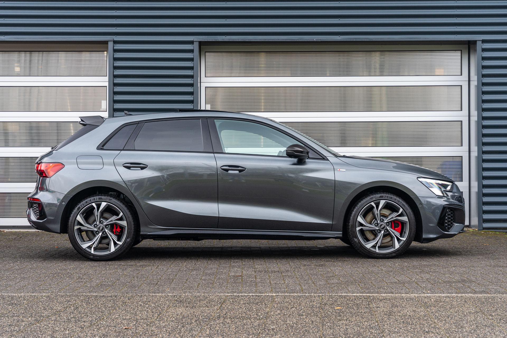 Audi A3 Sportback 45 TFSIe 245pk PHEV S Edition Competition - Afbeelding 3