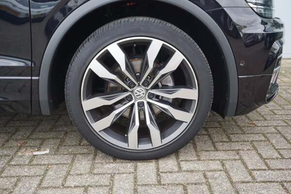 lichtmetalen velgen 20" lichtmetalen velgen 20"