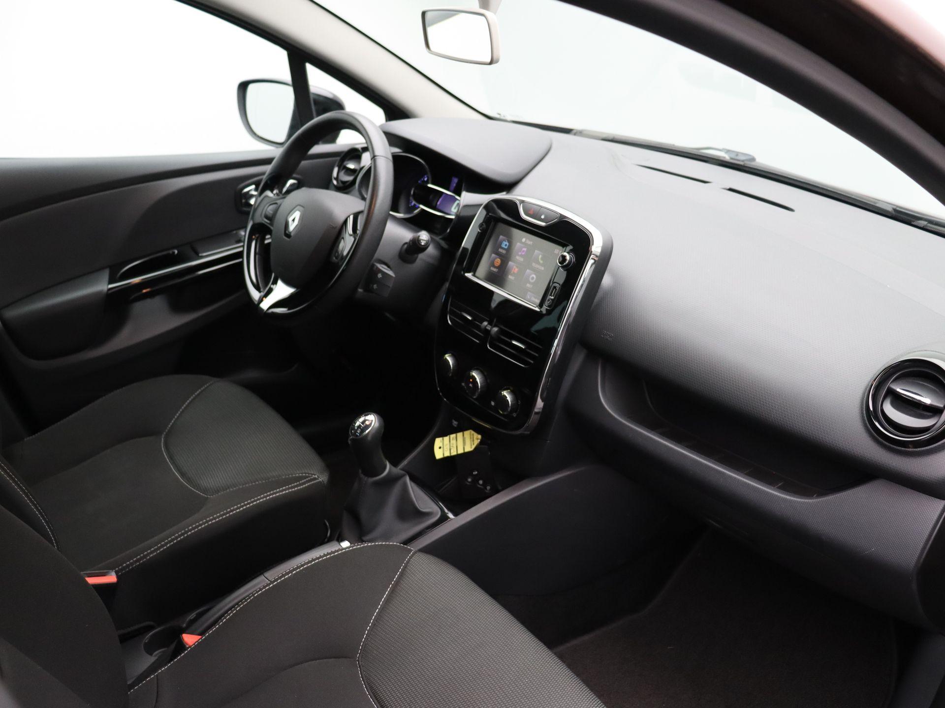 Renault Clio Estate TCe 90pk Expression - Afbeelding 6