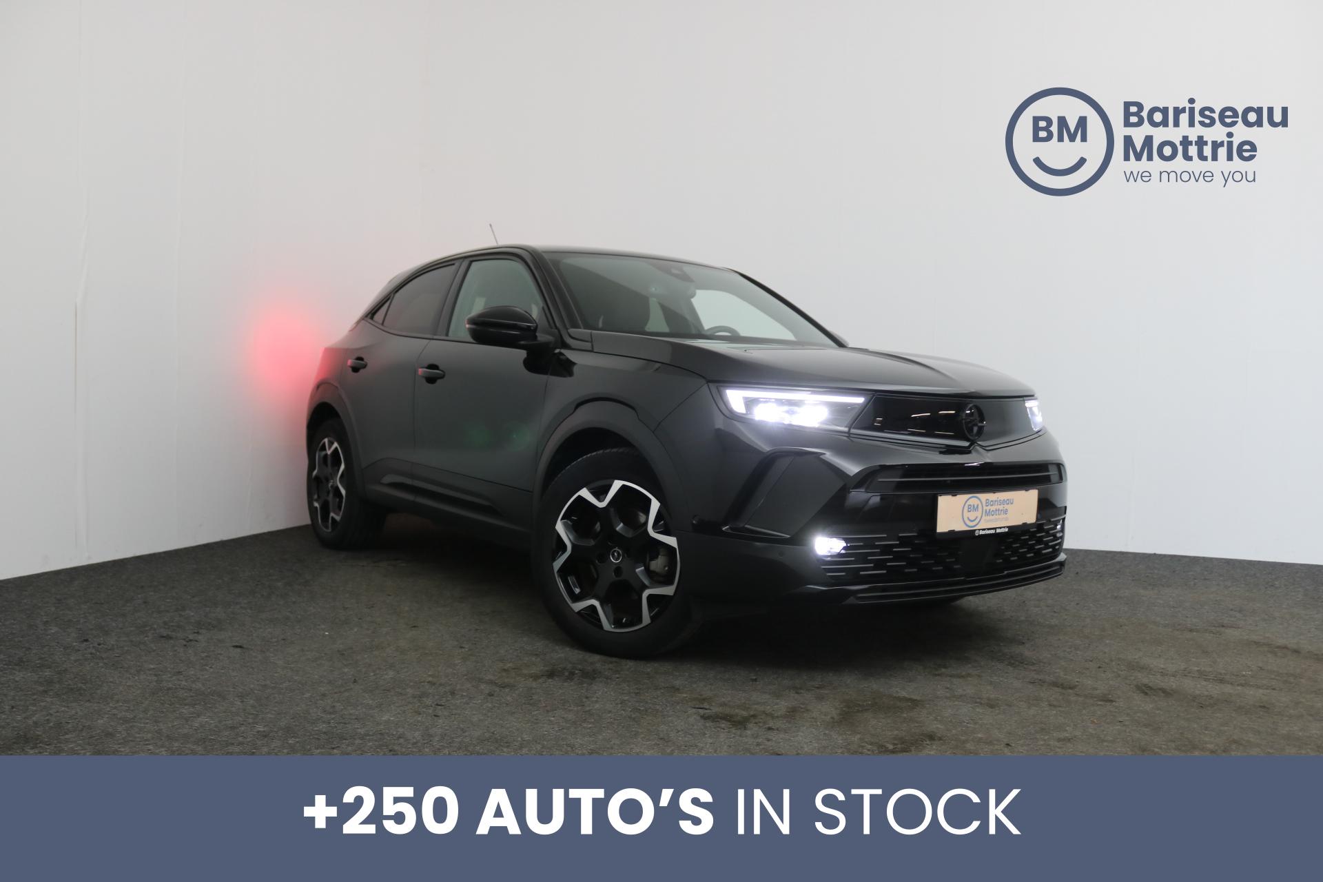Opel Mokka ELEKTRISCH ULTIMATE AUTOMAAT *ALCANTARA*ZETEL STUURVERWARMING*CARPLAY*DAB*GPS*CAMERA SENSOREN