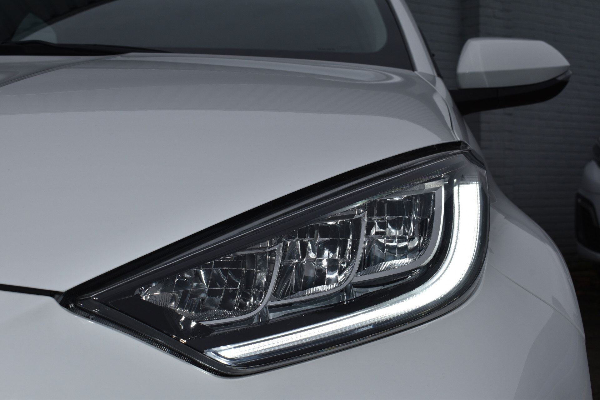 Toyota Yaris 1.5 VVT-i Dynamic Handgeschakeld 126pk - Afbeelding 2