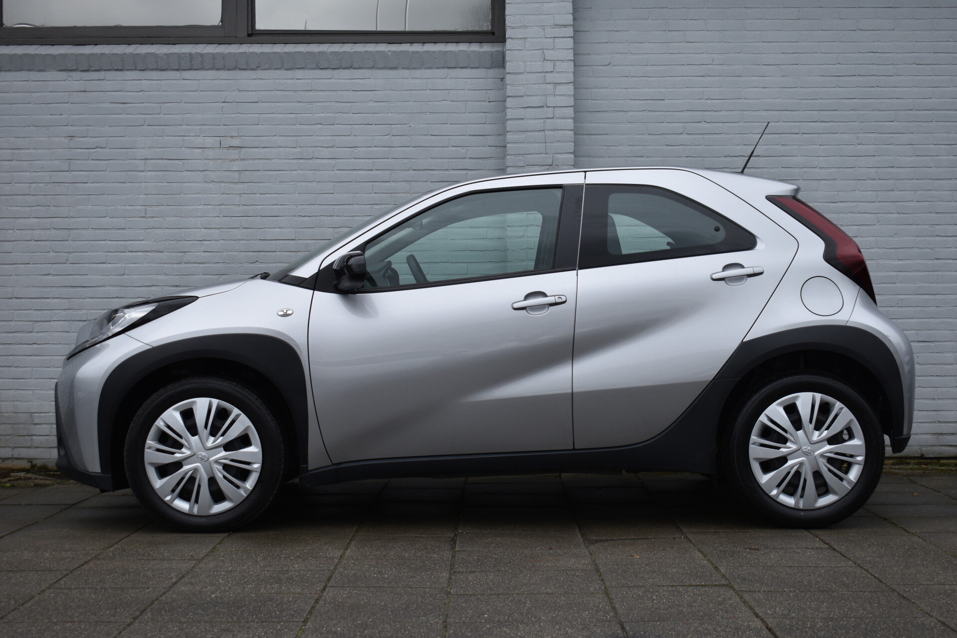 Toyota Aygo X 1.0 VVT-i S-CVT Play Automaat 72pk - Afbeelding 5