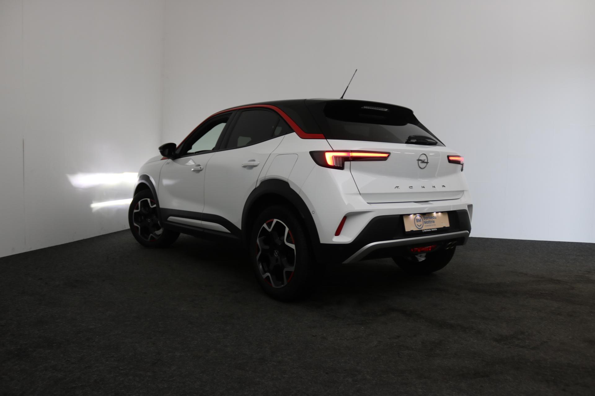 Opel Mokka ULTIMATE AUTOMAAT *ALCANTARA*ZETELVERWARMING*CARPLAY*DAB*GPS*CAMERA SENSOREN* - Afbeelding 4