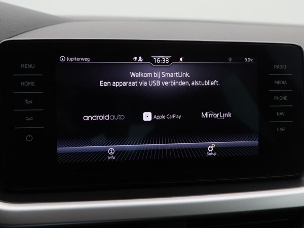 Apple Carplay/Android Auto