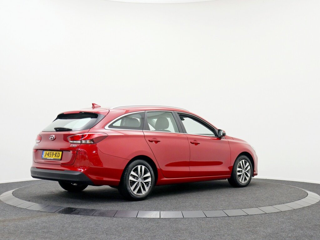 Hyundai i30 Wagon 1.4 T-GDI Comfort | 140PK | Trekhaak 1.400kg trekken - Afbeelding 2