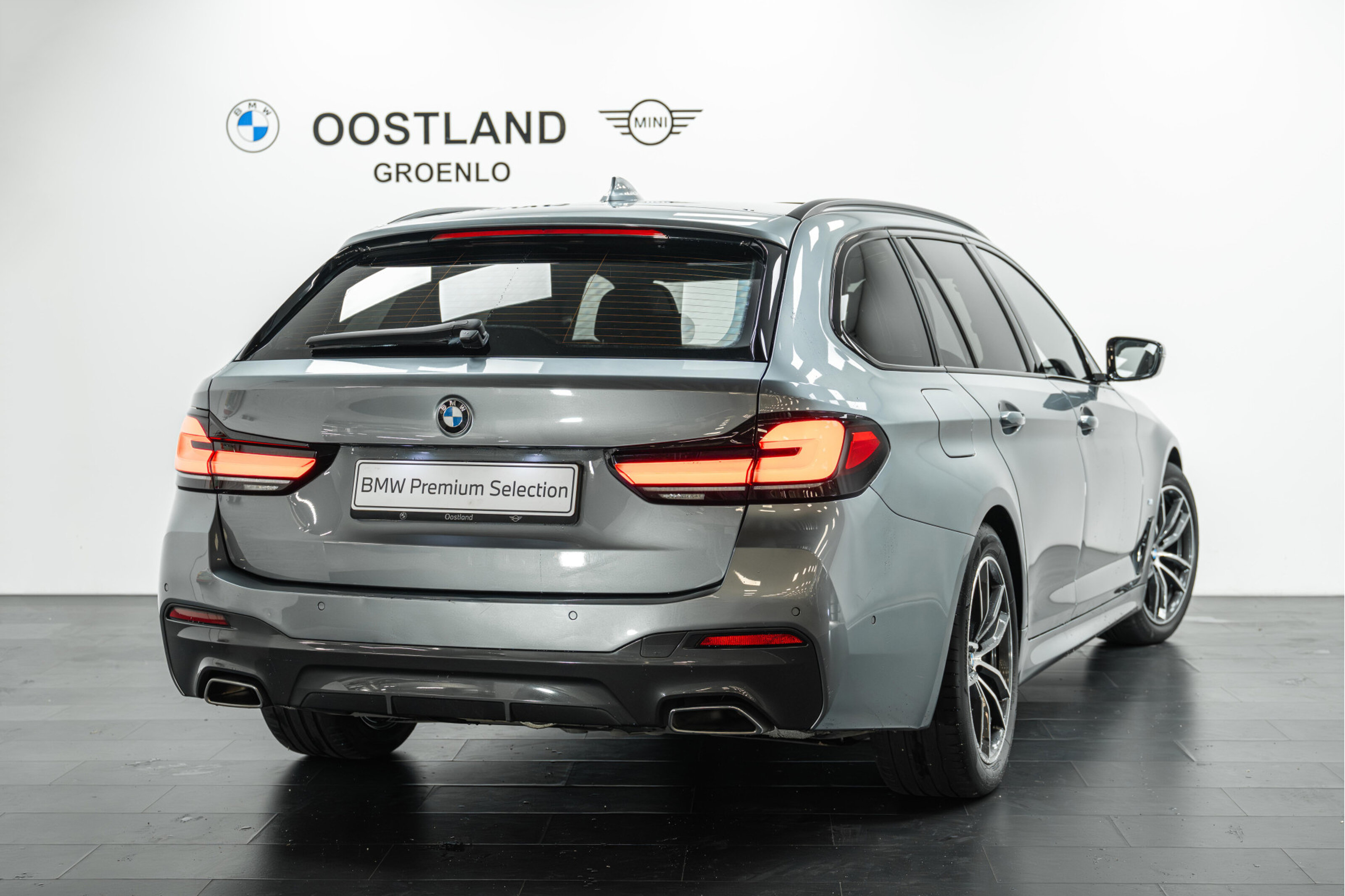 BMW 5 Serie Touring 520i High Executive M Sport Automaat