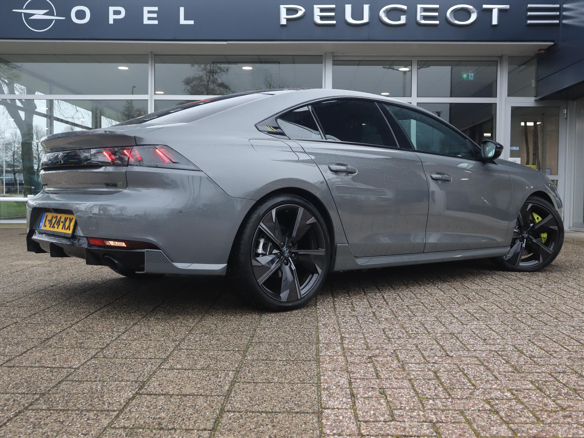 Peugeot 508 Berline PSE HYbrid 360PK e-EAT8 Automaat, Rijklaarprijs, Panoramisch schuif/kanteldak Navigatie FOCAL HiFi 7,4 kW lader - Afbeelding 4
