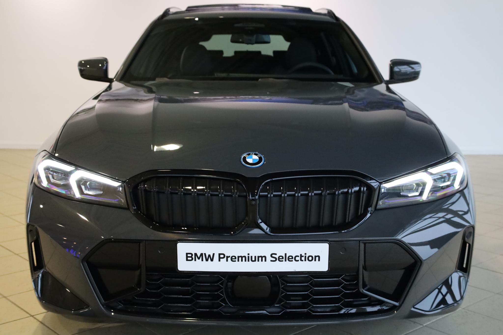 BMW 3 Serie Touring 330e - Afbeelding 4