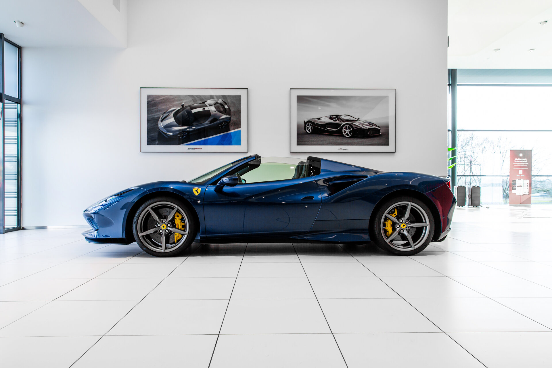 Ferrari F8 Spider ~Ferrari Munsterhuis~