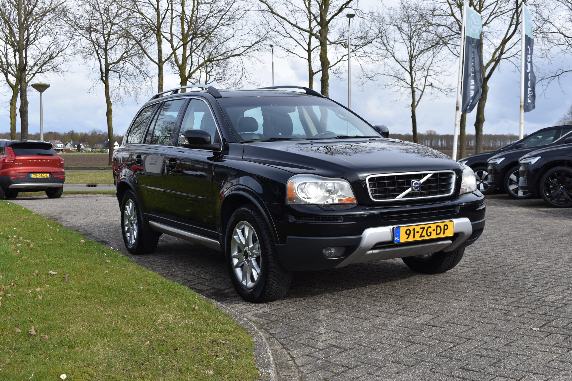 Volvo XC90 3.2 AWD 238PK Aut. 6-cilinder Sport - Afbeelding 2