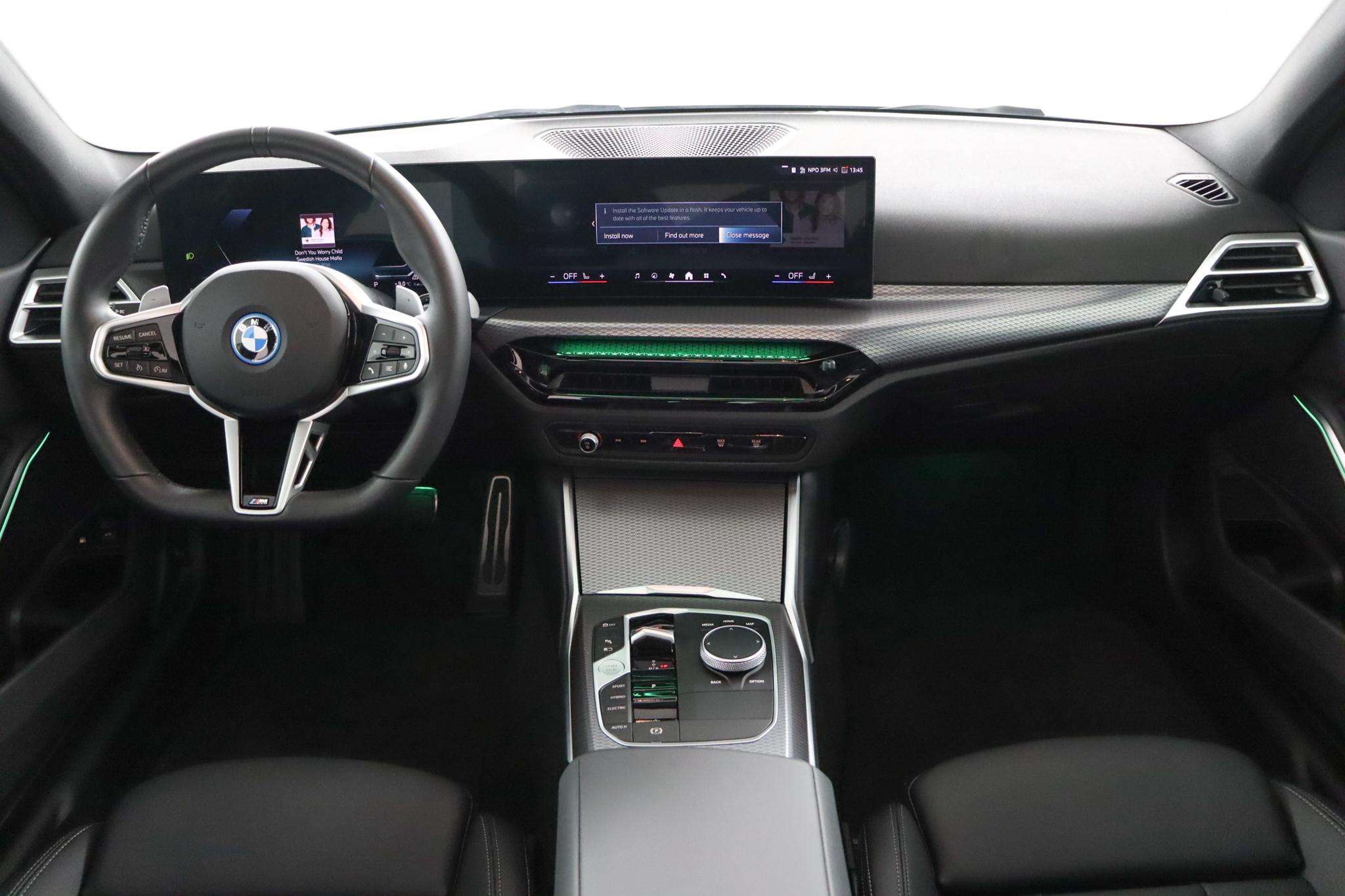 BMW 3 Serie 330e - Afbeelding 4