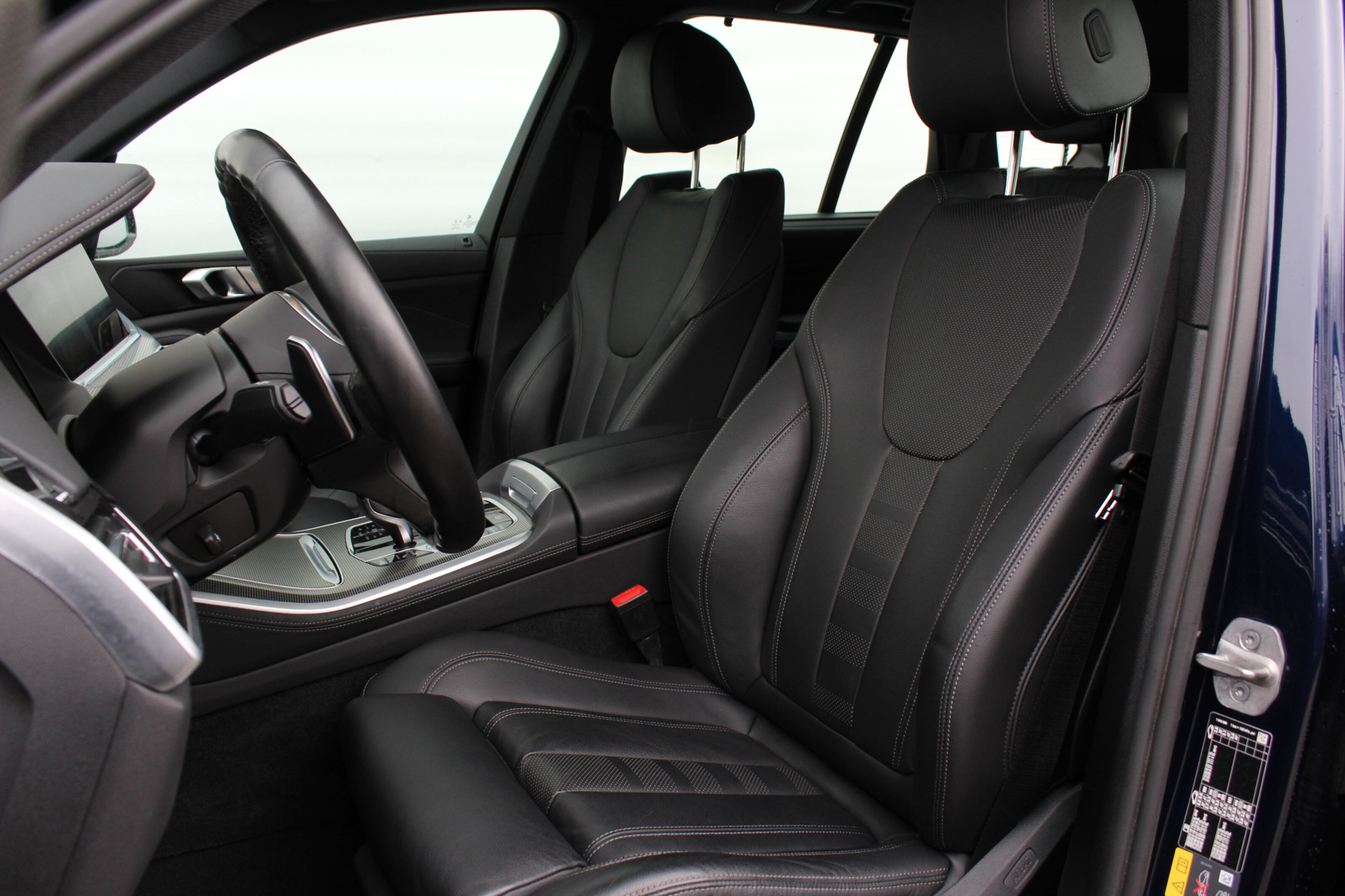 BMW X5 8