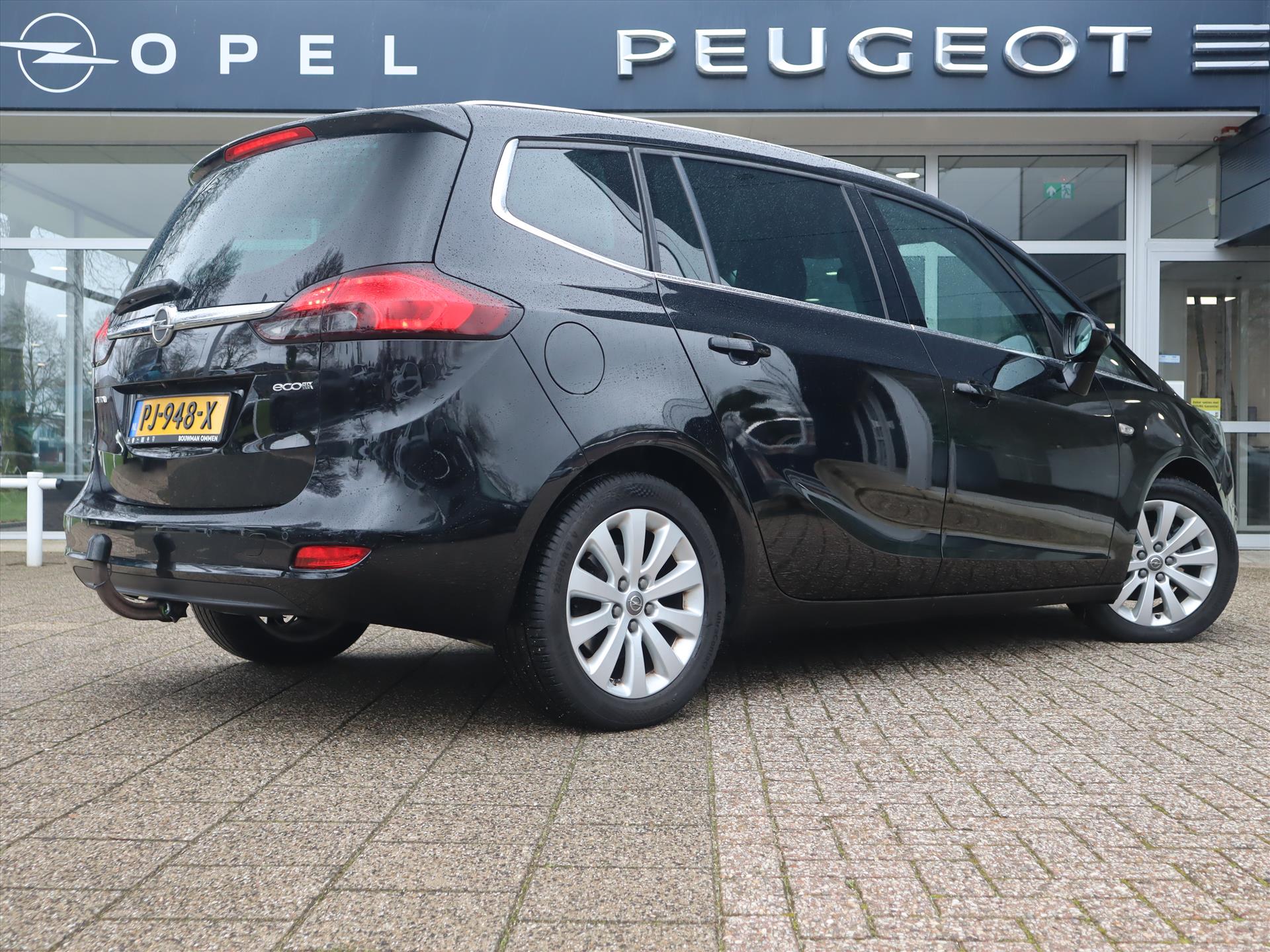 Opel Zafira Tourer Innovation 1.4 Turbo 140pk Start/Stop 7 pers., Rijklaarprijs, Navigatie Camera DAB+ Trekhaak Climate control - Afbeelding 4