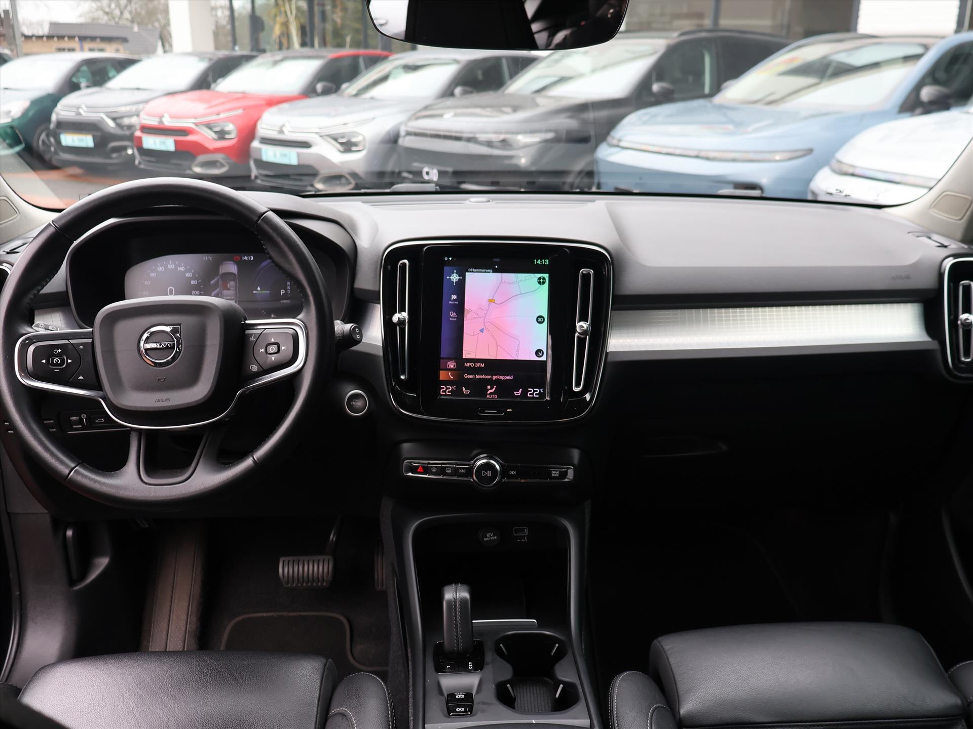 Volvo XC40 T4 Twin Engine 211PK Geartronic Automaat R-Design Expression, Rijklaarprijs | Trekhaak wegklapbaar | Leder | Adaptieve Cruise - Afbeelding 5