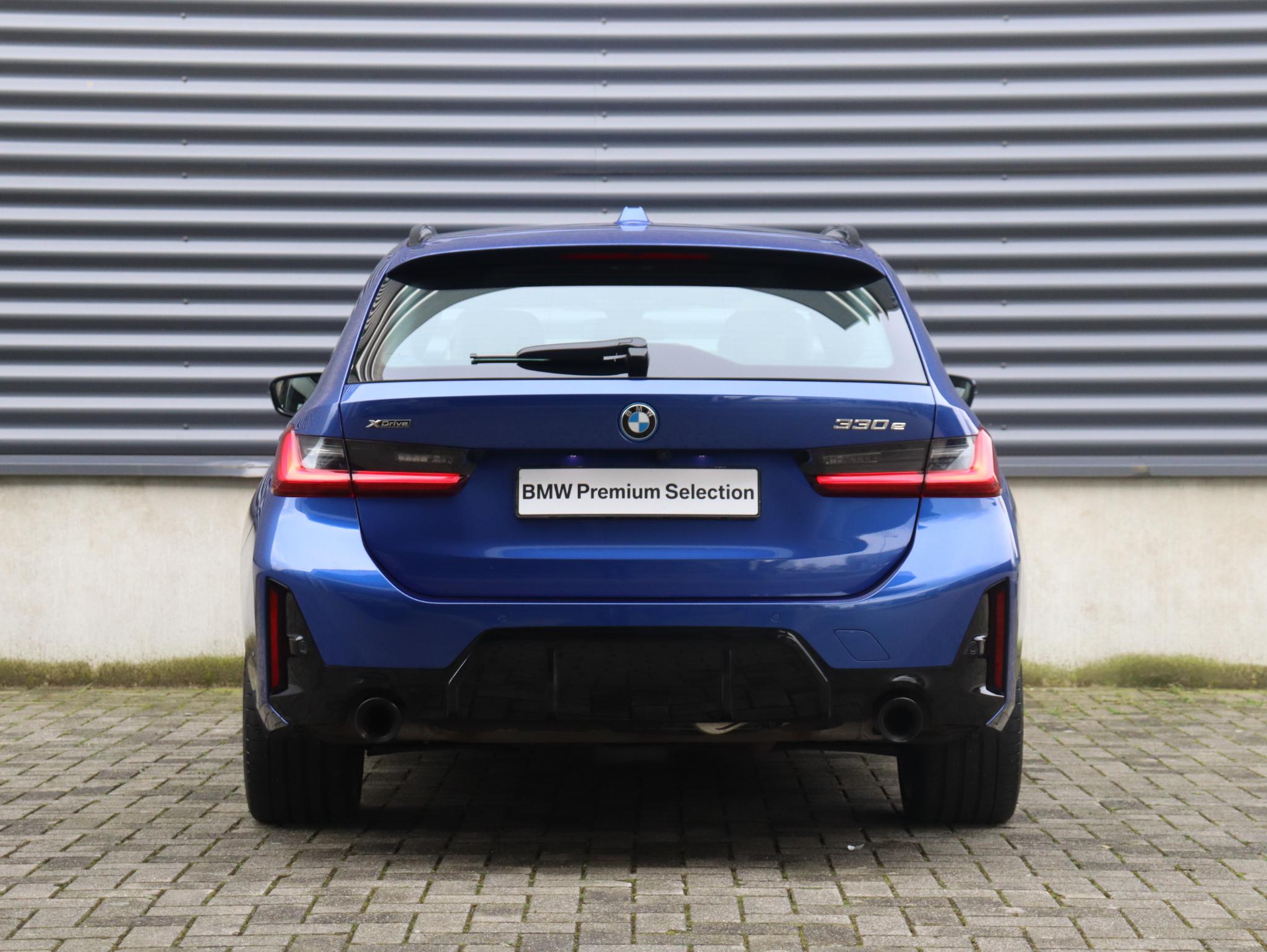 BMW 3 Serie Touring 330e xDrive - Afbeelding 4