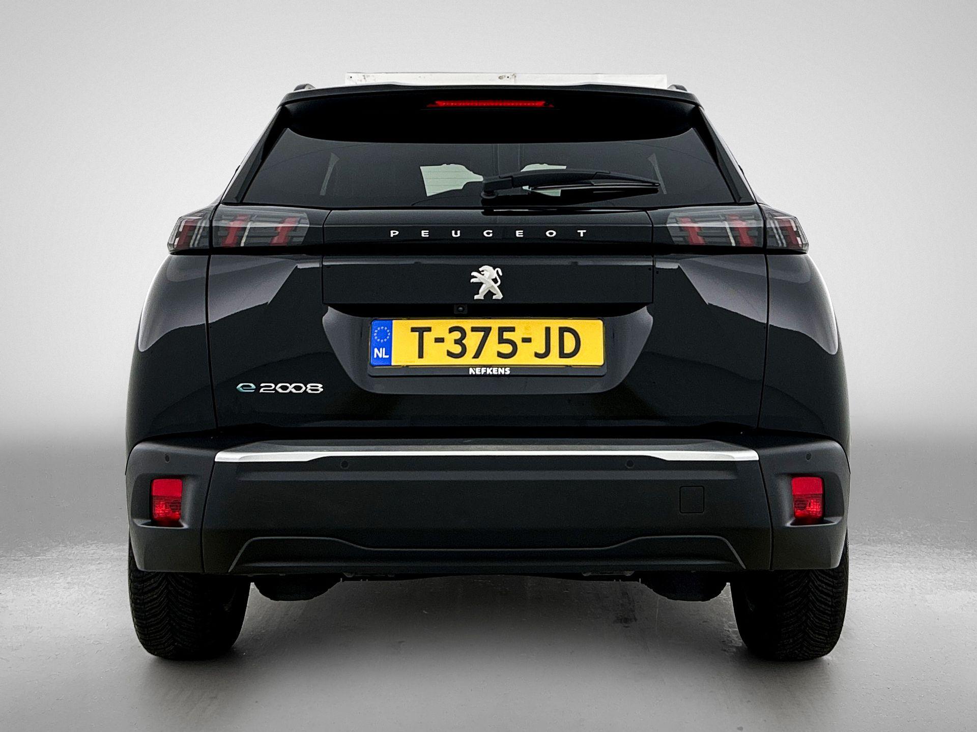 Peugeot e-2008 EV Style 50 kWh 136pk Automaat - Afbeelding 4