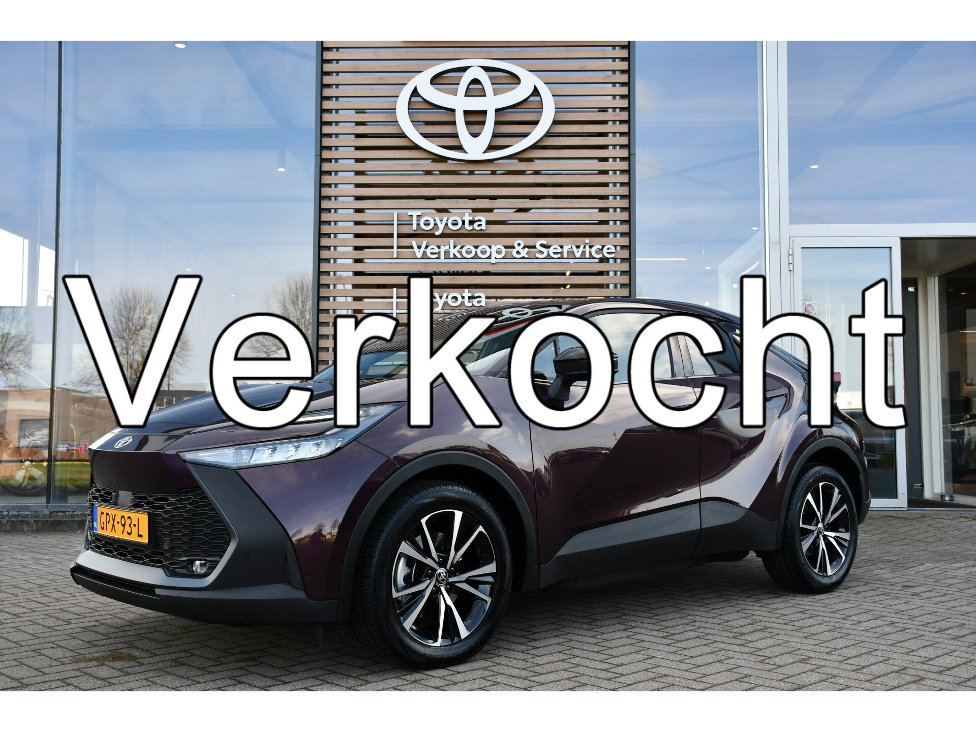 Toyota C-HR 2.0 Plug-in Hybrid 220 Dynamic Automaat 223pk