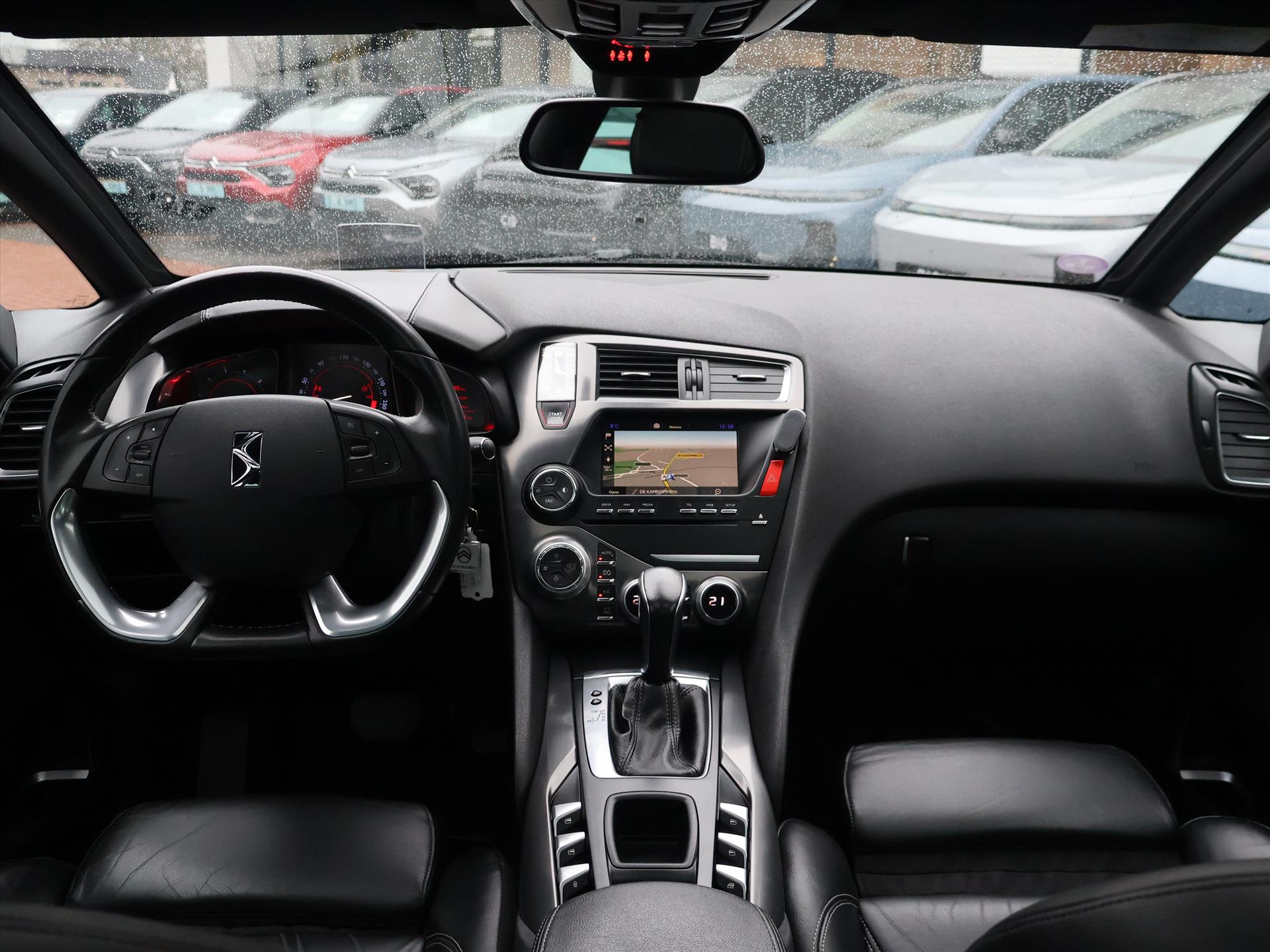 DS DS 5 THP 165PK S&S EAT6 Automaat Business Executive, Rijklaarprijs | Trekhaak afn. | Leder | Denon HiFi | HUD | Camera | Stoelverwarming - Afbeelding 5