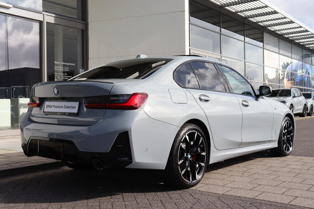BMW 3 Serie 9
