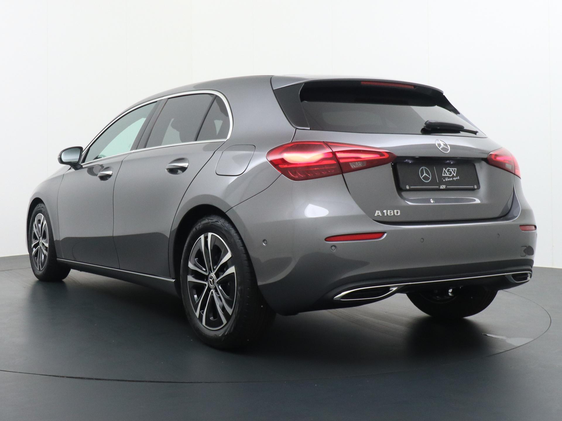 Mercedes-Benz A-klasse 180 Star Edition Luxury Line - Afbeelding 5