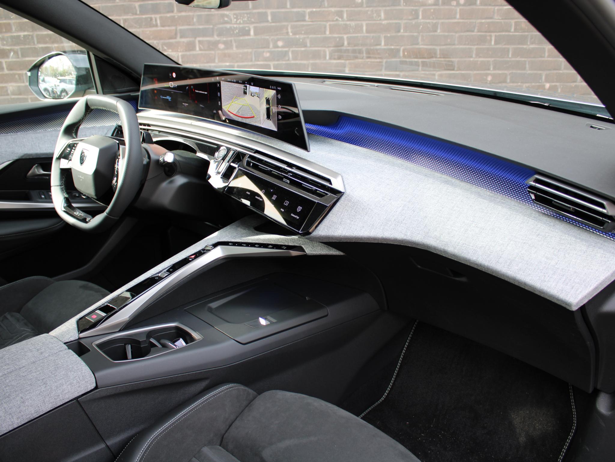 Peugeot e-3008 GT Avantage 210 73 kWh - Afbeelding 4