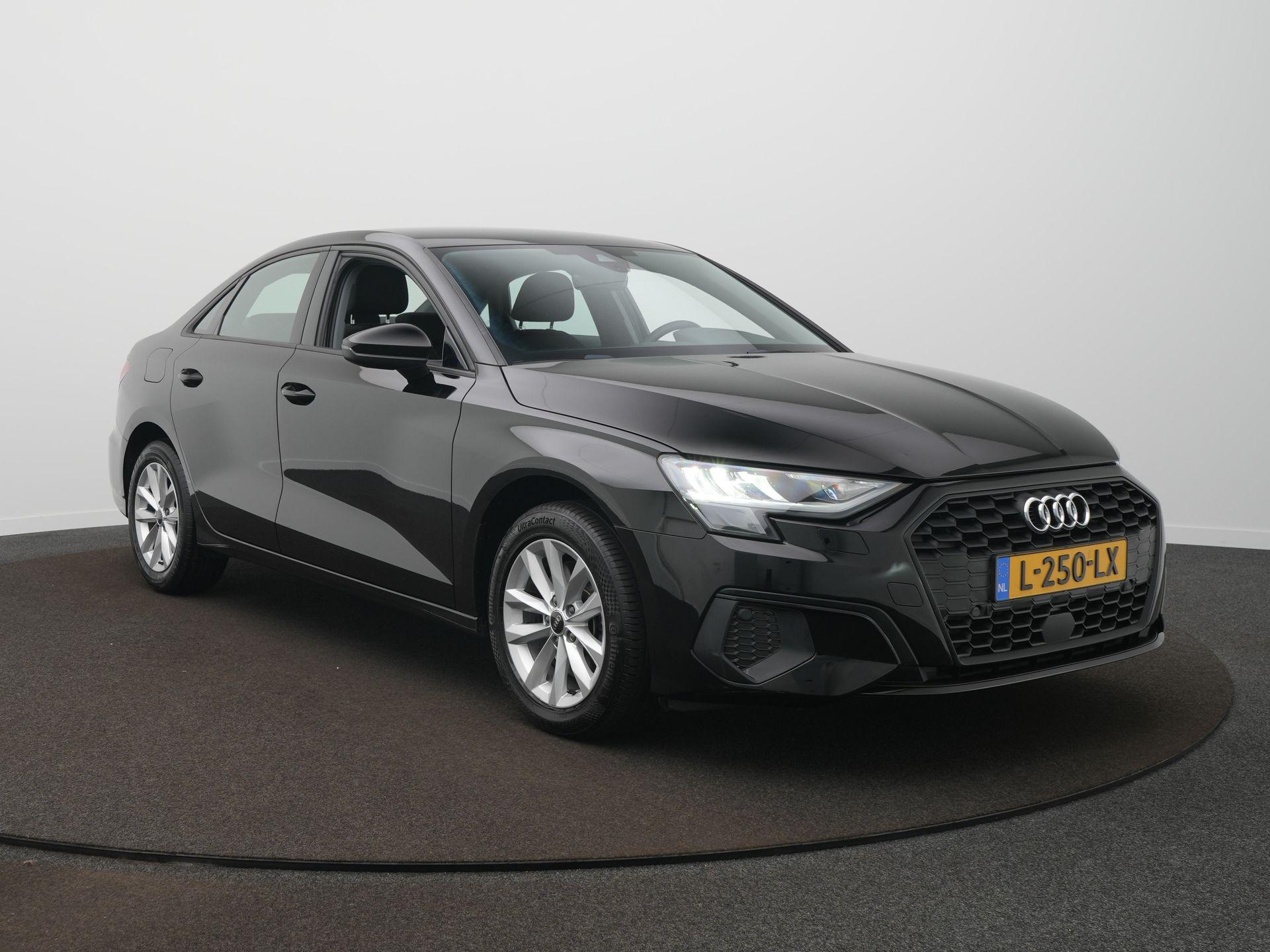 Audi A3 Limousine 30 TFSI Pro Line - Afbeelding 3