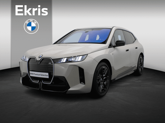 BMW iX xDrive M70 112 kWh