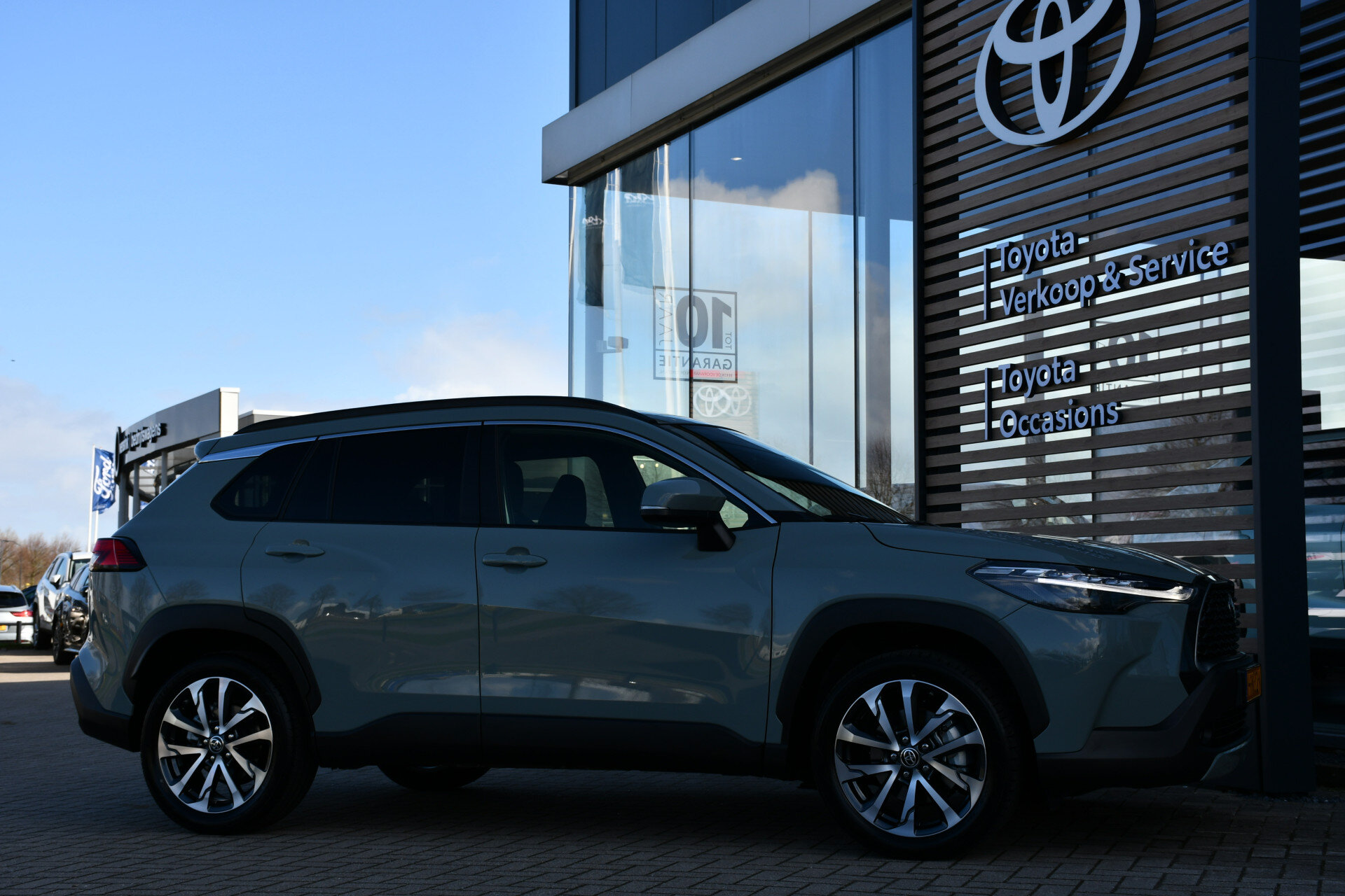 Toyota Corolla Cross Hybrid 140 Style Automaat 140pk - Afbeelding 3