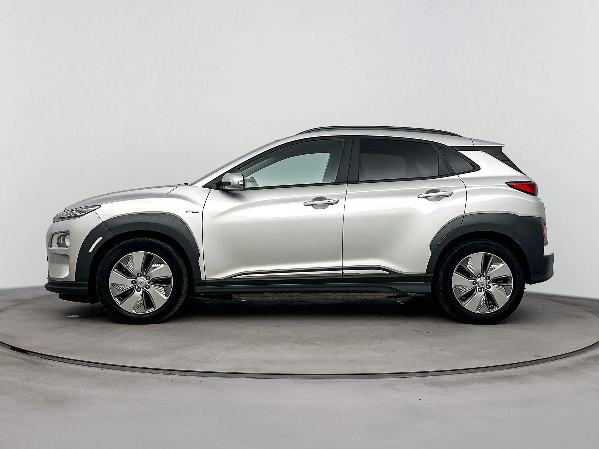 Hyundai Kona EV Premium 64 kWh - Afbeelding 4
